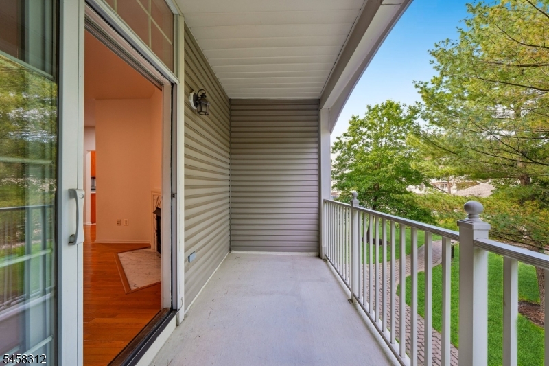 611 Binghampton Lane Livingston NJ 07039