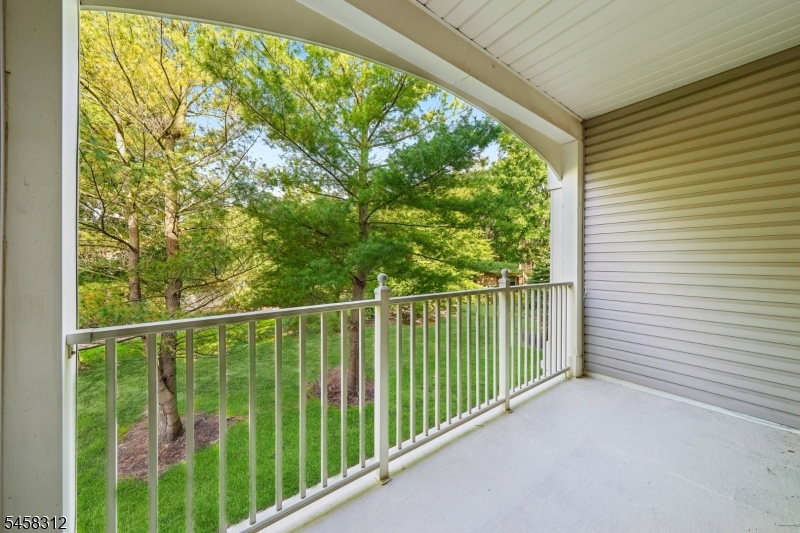 611 Binghampton Lane Livingston NJ 07039