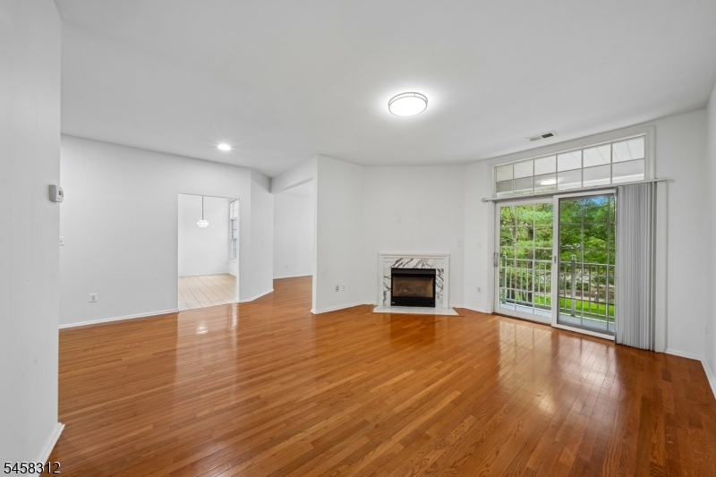 611 Binghampton Lane Livingston NJ 07039