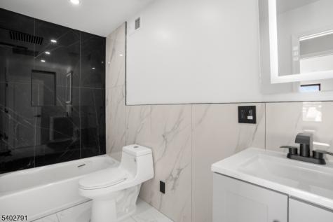 479 15TH Avenue Unit 2 Newark NJ 07103