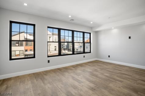 479 15TH Avenue Unit 2 Newark NJ 07103