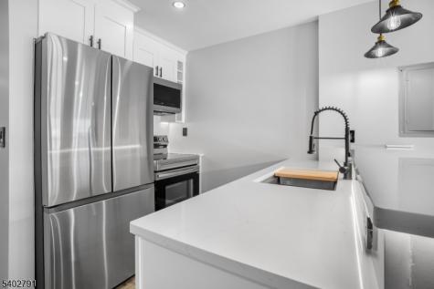 479 15TH Avenue Unit 2 Newark NJ 07103