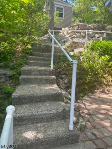 77 Goldfinch Lane West Milford NJ 07421