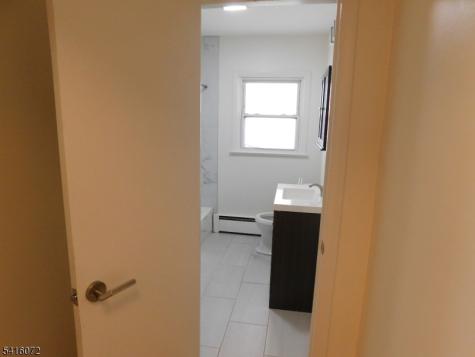 21 W 14th Street Bayonne NJ 07002