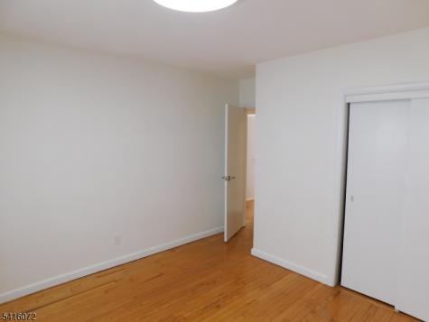 21 W 14th Street Bayonne NJ 07002