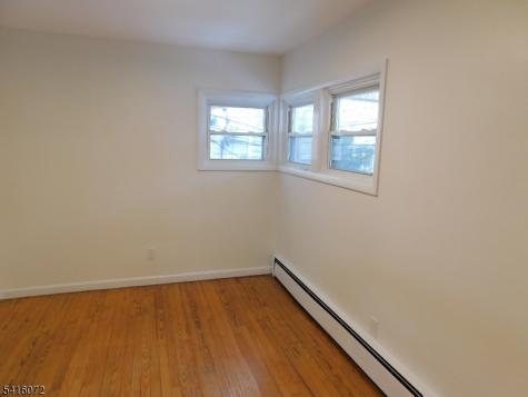21 W 14th Street Bayonne NJ 07002