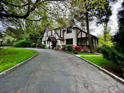 12 Hobart Gap Road Millburn NJ 07078