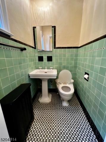 12 Hobart Gap Road Millburn NJ 07078