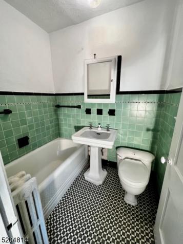 12 Hobart Gap Road Millburn NJ 07078