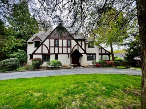 12 Hobart Gap Road Millburn NJ 07078