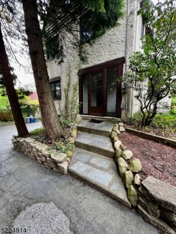 12 Hobart Gap Road Millburn NJ 07078
