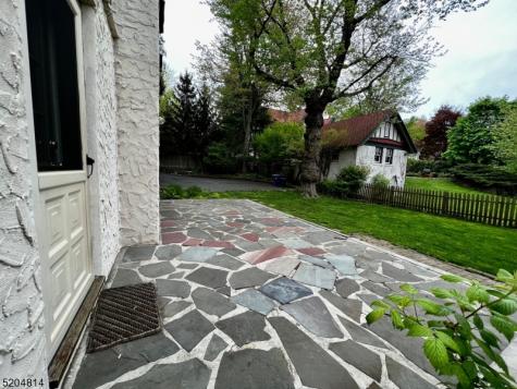 12 Hobart Gap Road Millburn NJ 07078