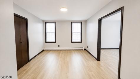 531 3RD Avenue Elizabeth NJ 07202