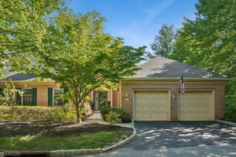8 Morgan Court Morris NJ 07960