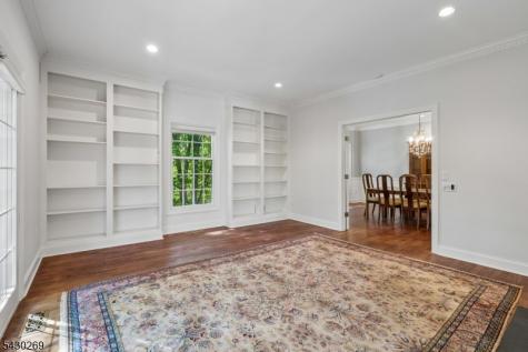8 Morgan Court Morris NJ 07960