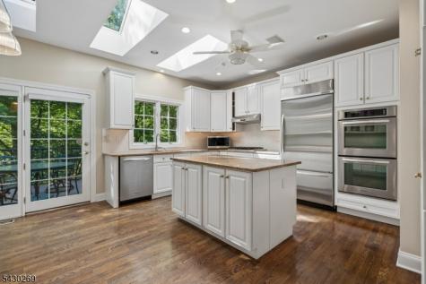 8 Morgan Court Morris NJ 07960