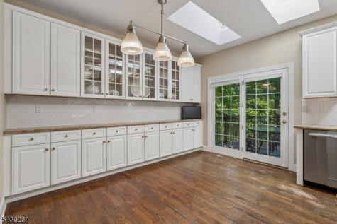 8 Morgan Court Morris NJ 07960