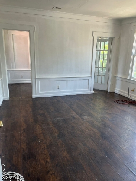 279 Renner Ave Apt 2 Newark NJ 07112