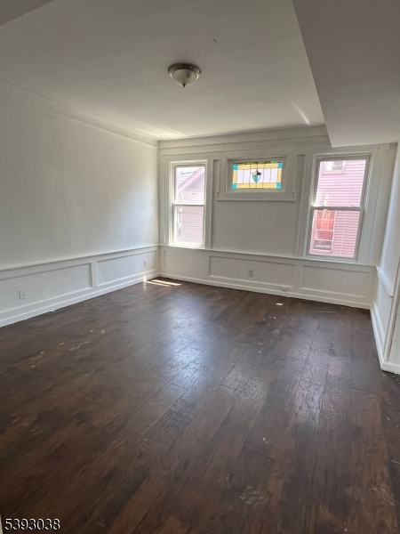 279 Renner Ave Apt 2 Newark NJ 07112