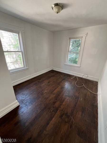 279 Renner Ave Apt 2 Newark NJ 07112
