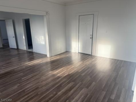 85 Sunnyside Terrace East Orange NJ 07018