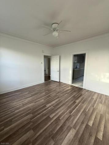 85 Sunnyside Terrace East Orange NJ 07018