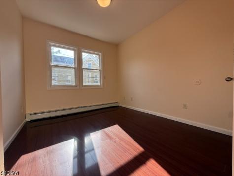 214 Hamilton Avenue Paterson NJ 07501