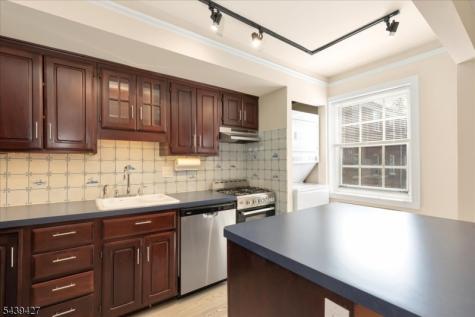 3 W Roselle Avenue Roselle Park NJ 07204