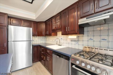3 W Roselle Avenue Roselle Park NJ 07204