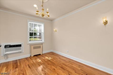 3 W Roselle Avenue Roselle Park NJ 07204
