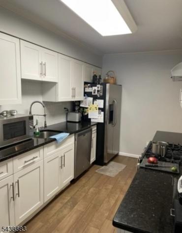 124 Hempstead Court Madison NJ 07940