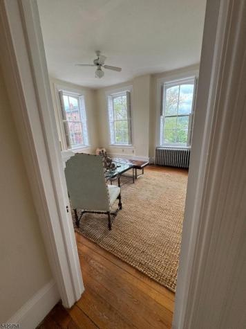 17 Bridge Street Frenchtown NJ 08825