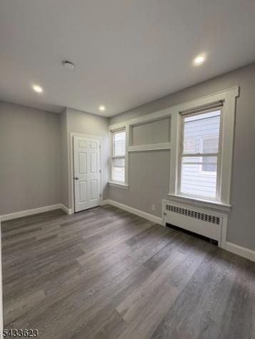 197 Hansbury Avenue Newark NJ 07112