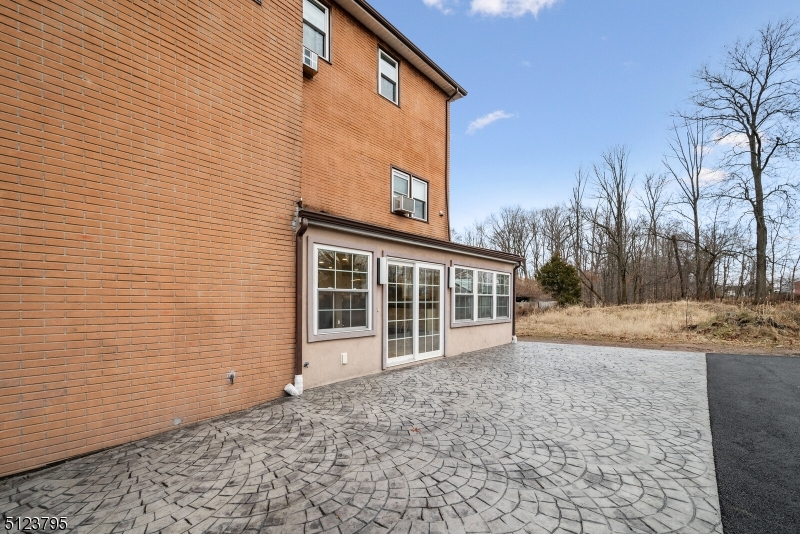 480 Parkway Drive Clark NJ 07066