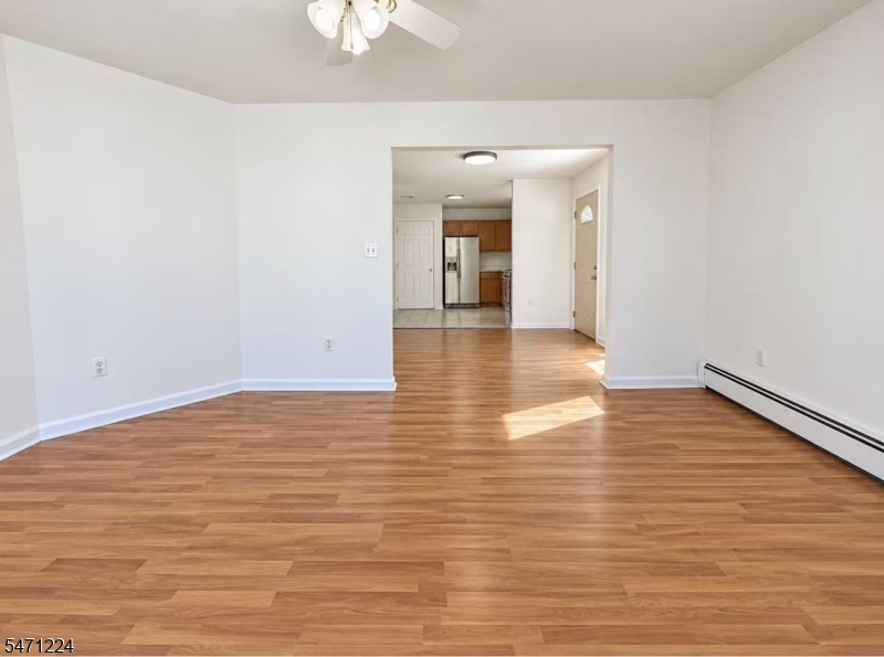 31 Leo Place Lodi NJ 07644