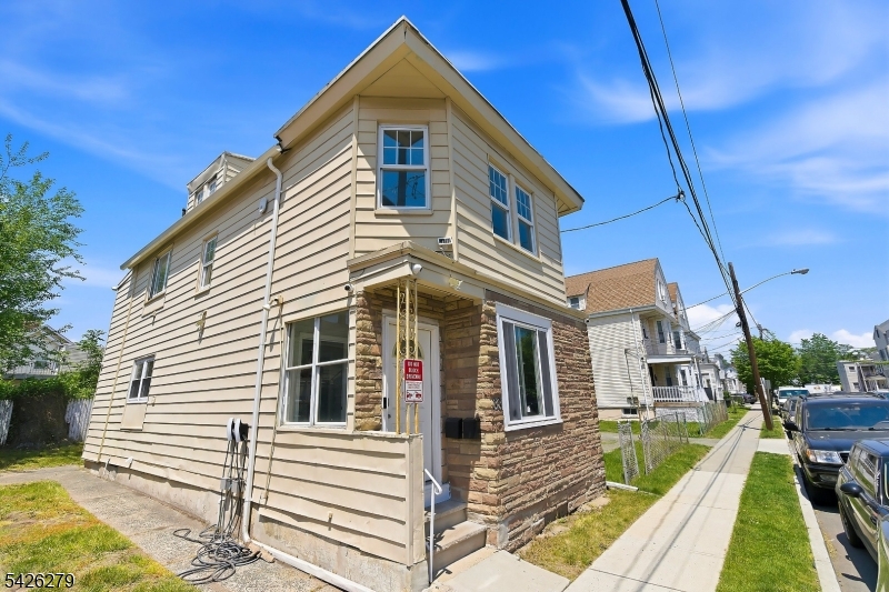 33 Lafayette Street City Of Orange NJ 07050