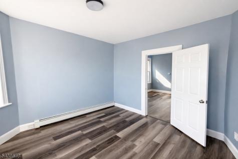 204 Demott Avenue Clifton NJ 07011