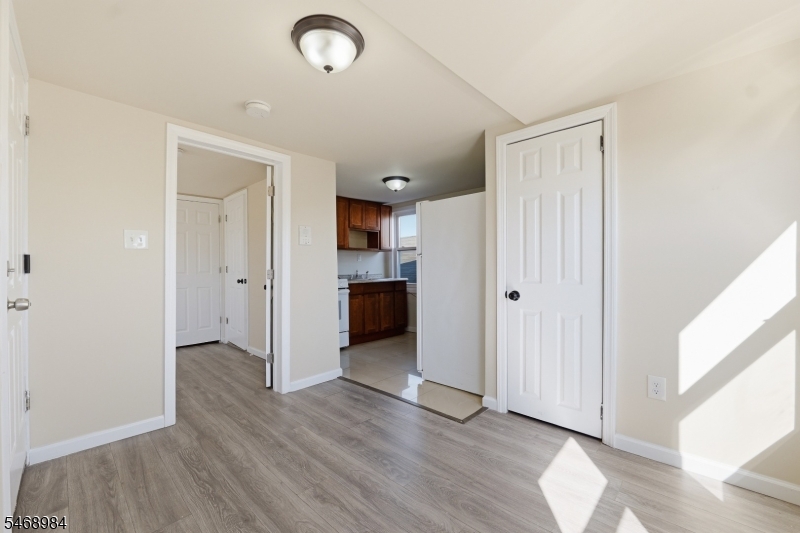 279 Ridgewood Avenue Newark NJ 07112