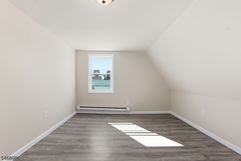 279 Ridgewood Avenue Newark NJ 07112