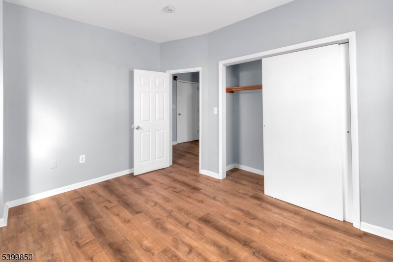 95 1ST Street Elizabeth NJ 07206