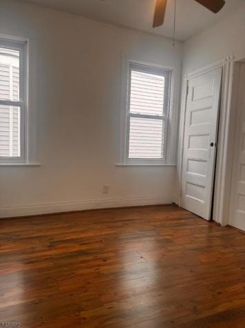 176 N 16th Street East Orange NJ 07017