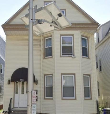 176 N 16th Street East Orange NJ 07017