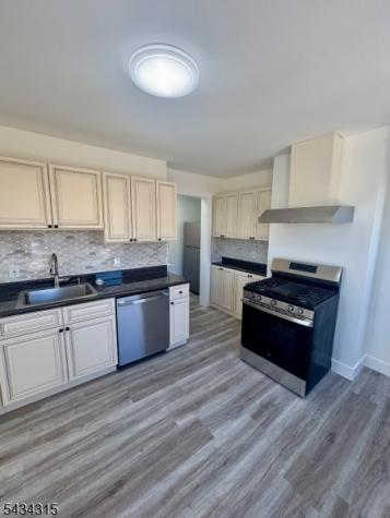 7 Franklin Avenue Harrison NJ 07029