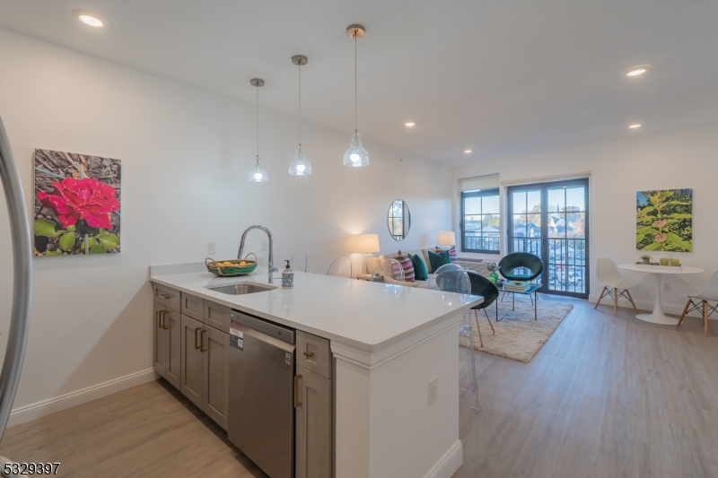 1026 Stuyvesant Avenue 207 Union NJ 07083