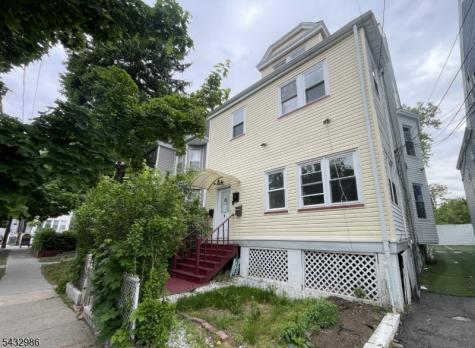 8 Treacy Avenue Newark NJ 07108