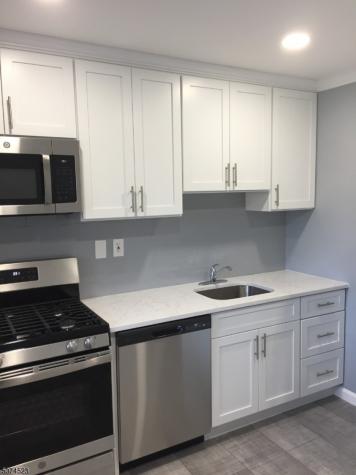 10 Stanford Drive Bridgewater NJ 08807