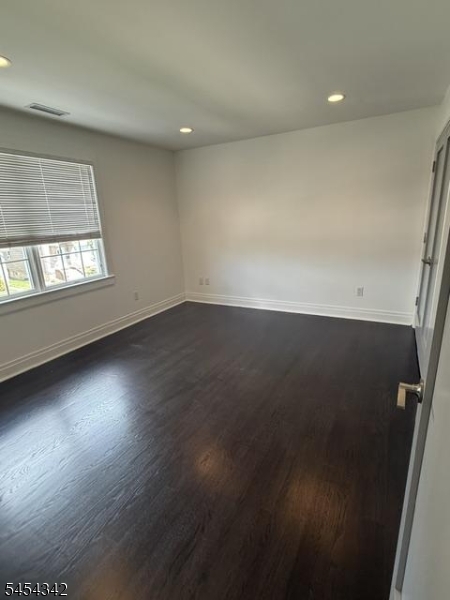 77 Jefferson Place Totowa NJ 07512