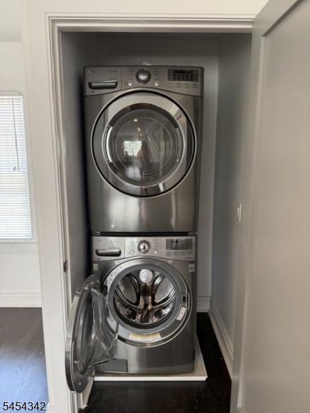 77 Jefferson Place Totowa NJ 07512