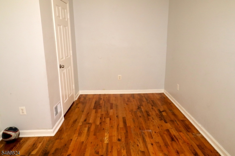 60 Hillside Avenue Newark NJ 07108