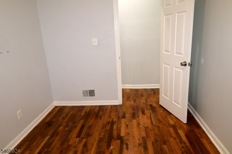 60 Hillside Avenue Newark NJ 07108